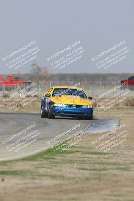 media/Oct-25-2025-CalClub SCCA (Sat) [[34c778dfbe]]/Group 3/Qualifying/